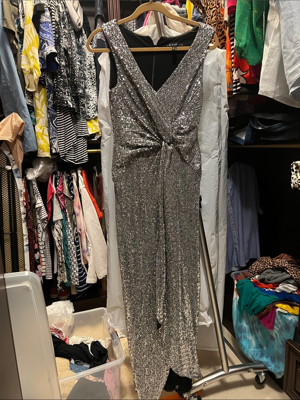 NWT Aidan Mattox Sequin Twist-Front Gown Sz 0